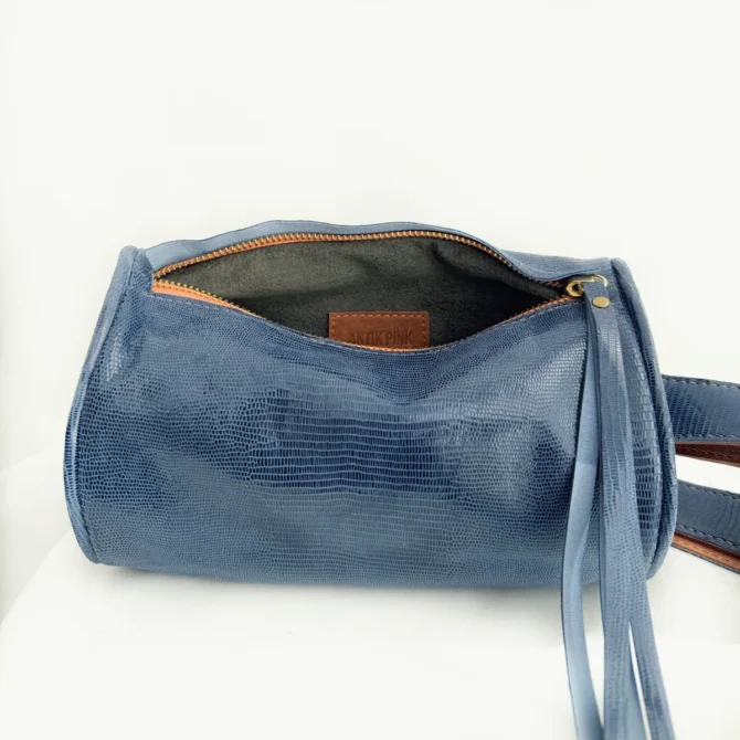 mala mia pochi azul
