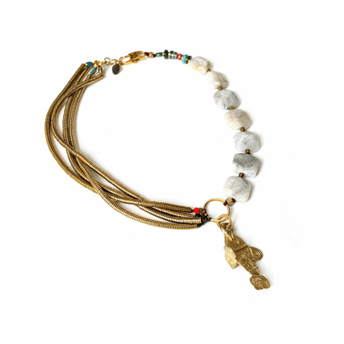 zuri moonstone necklace