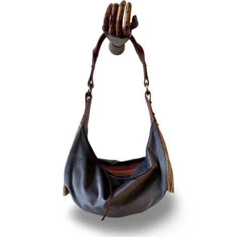 mala anaiis velvet iron