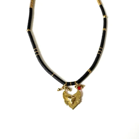 colar sade medalha